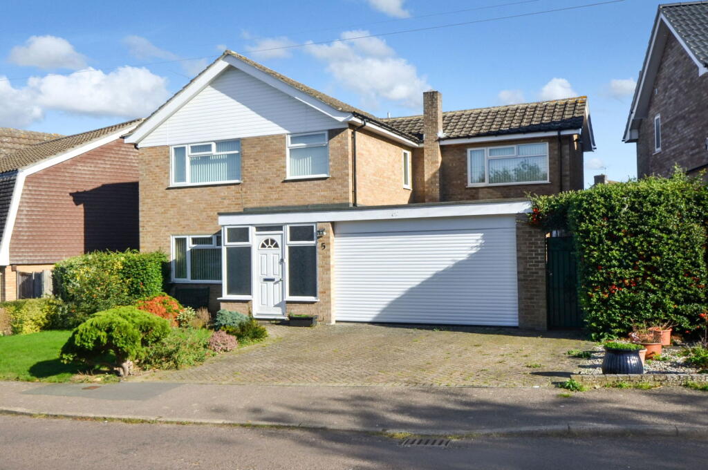 Main image of property: Loompits Way, Saffron Walden