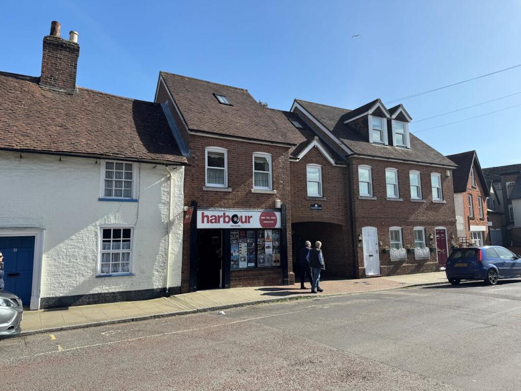 Main image of property: 1 Harbour Court, 29 High Street, Emsworth, PO10 7AG
