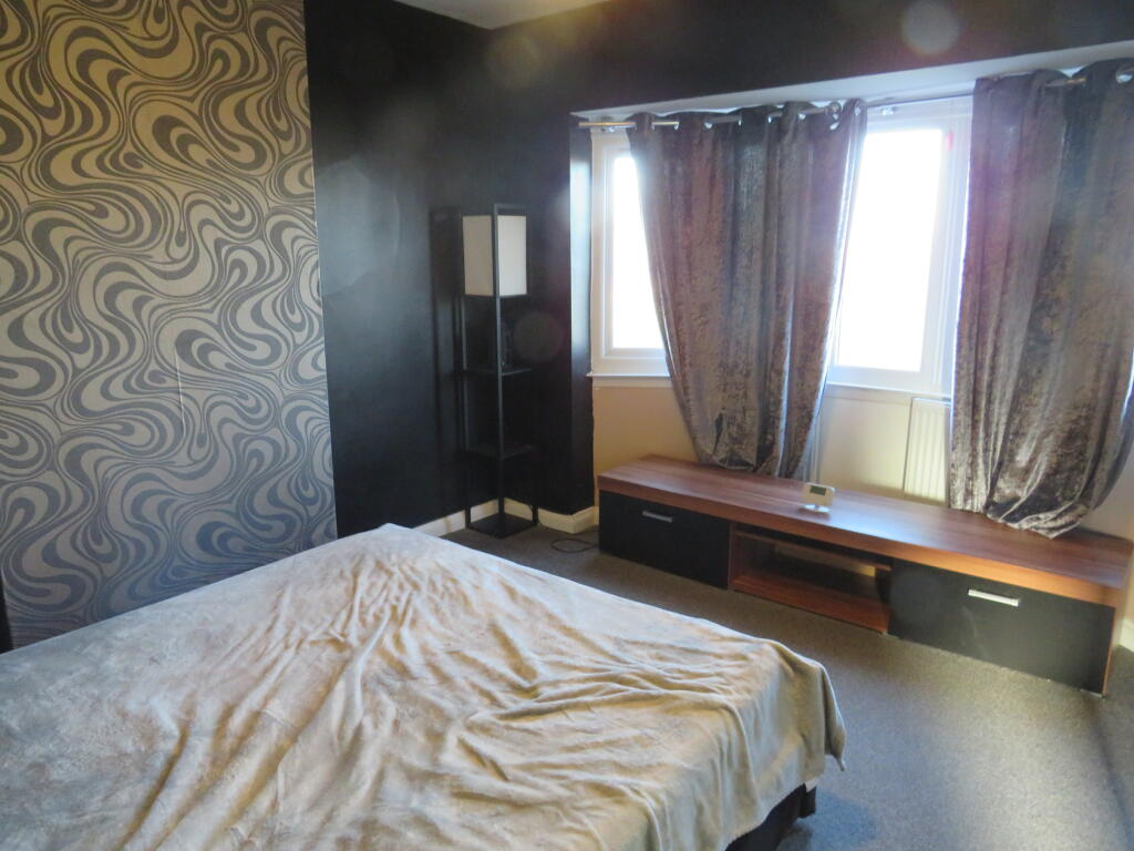 Additional property image - New Birmingham Road, Tividale, OLDBURY