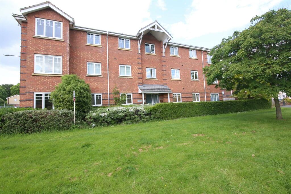 Main image of property: Shakespeare Gardens, Rugby