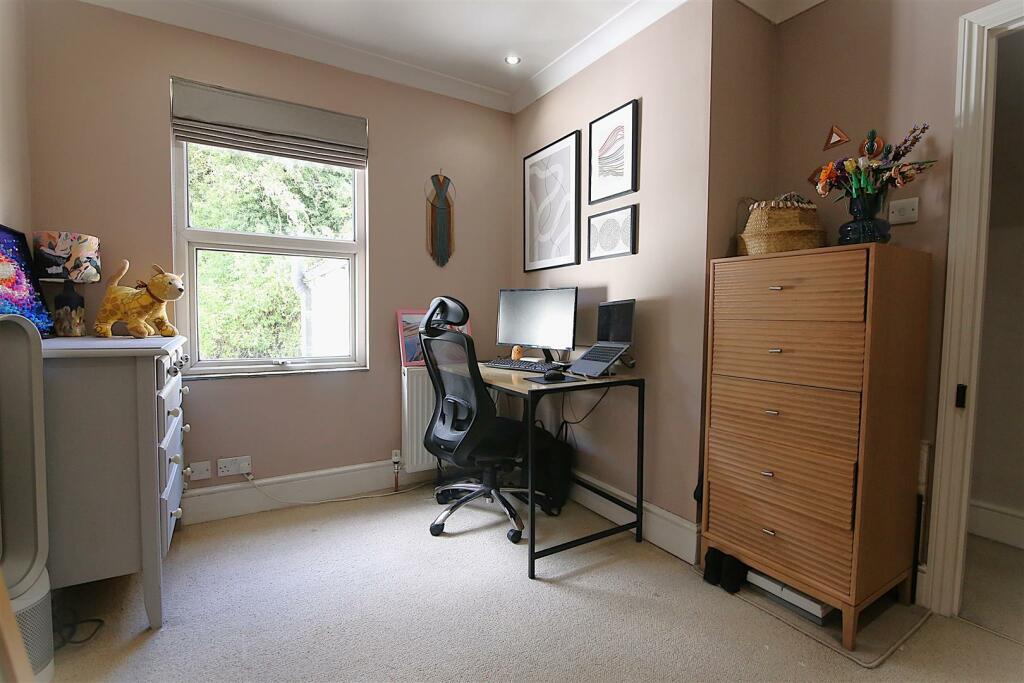 Additional property image - Newbold Road, Newbold upon Avon, Rugby