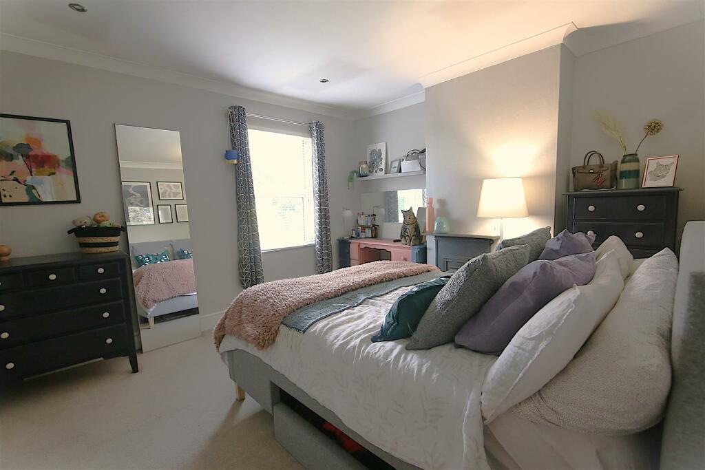 Additional property image - Newbold Road, Newbold upon Avon, Rugby
