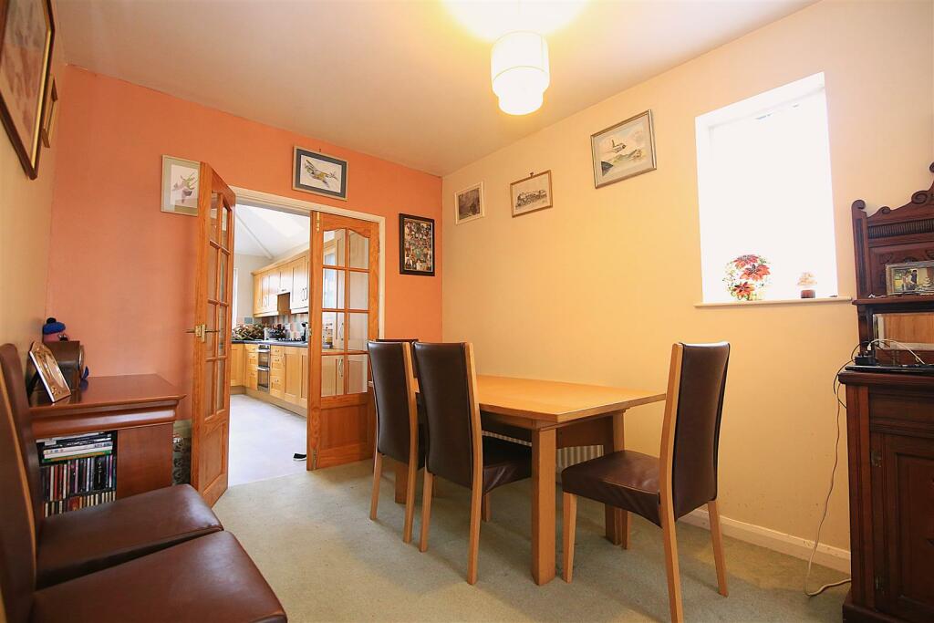 Additional property image - Prestleigh, Coventry Road, Dunchurch, Rugby