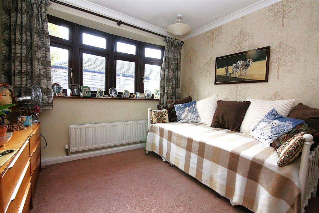 Additional property image - Landseer Close, Hillmorton, Rugby
