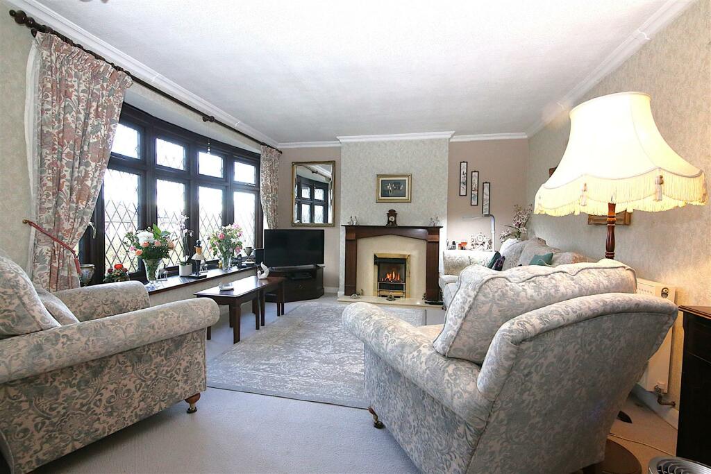Additional property image - Landseer Close, Hillmorton, Rugby