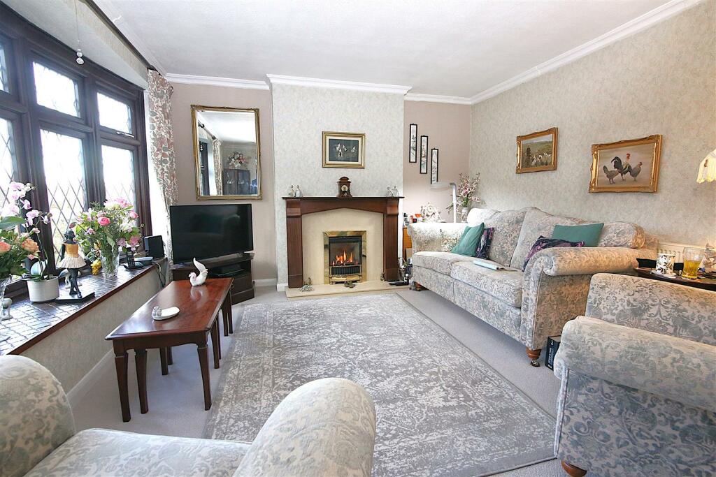Additional property image - Landseer Close, Hillmorton, Rugby
