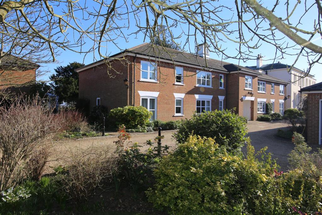 Main image of property: Dunchurch Hall, Dunchurch, Rugby