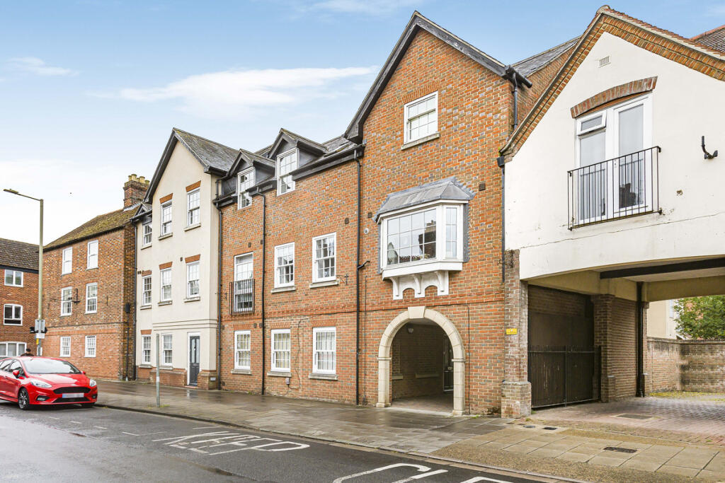 Main image of property: West St Helen Street, Abingdon, OX14