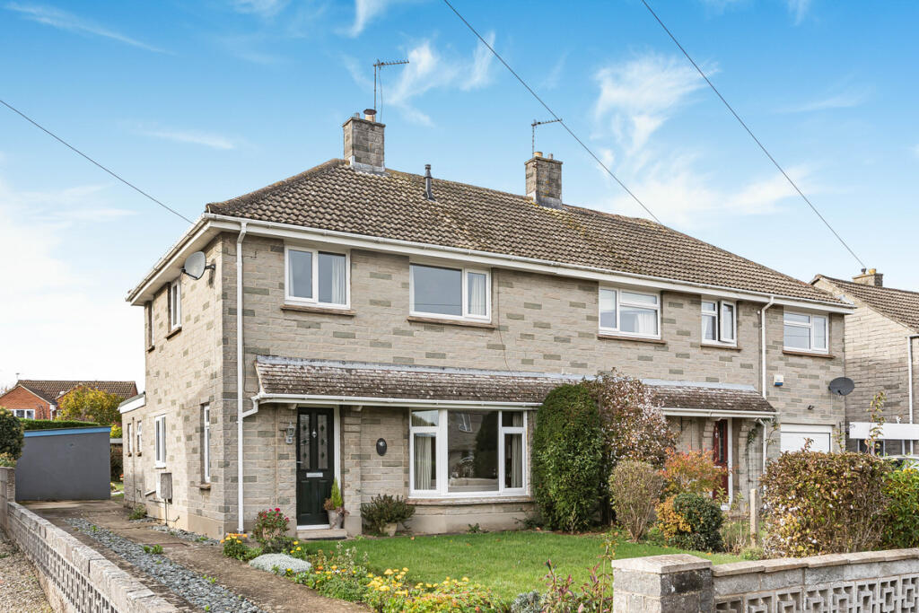 Main image of property: Larkhill Road, Abingdon, OX14