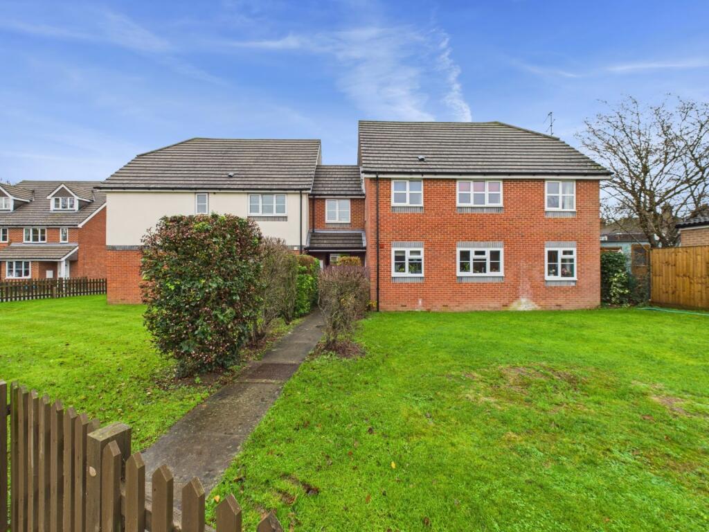 Main image of property: Derwent Close, Amersham, Buckinghamshire, HP7