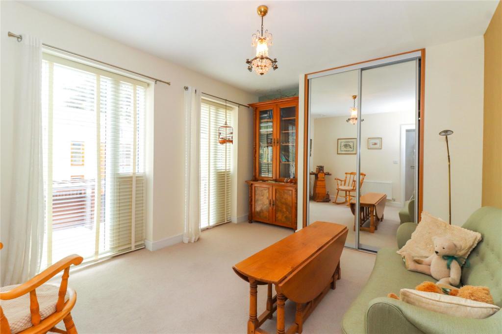 3 bedroom town house for sale in Cliveden Gages, Taplow, Berkshire, SL6