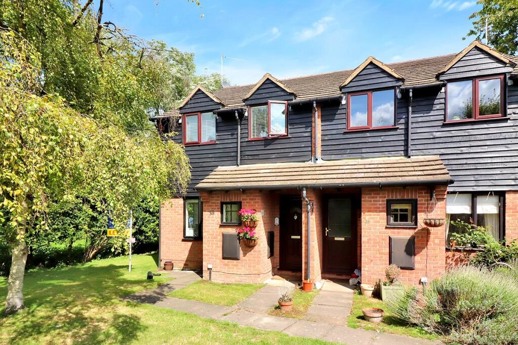 Main image of property: Frank Lunnon Close, Bourne End, Buckinghamshire, SL8