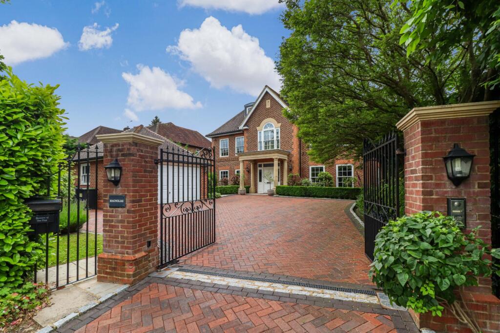 Main image of property: Ellwood Road, Beaconsfield, Buckinghamshire, HP9