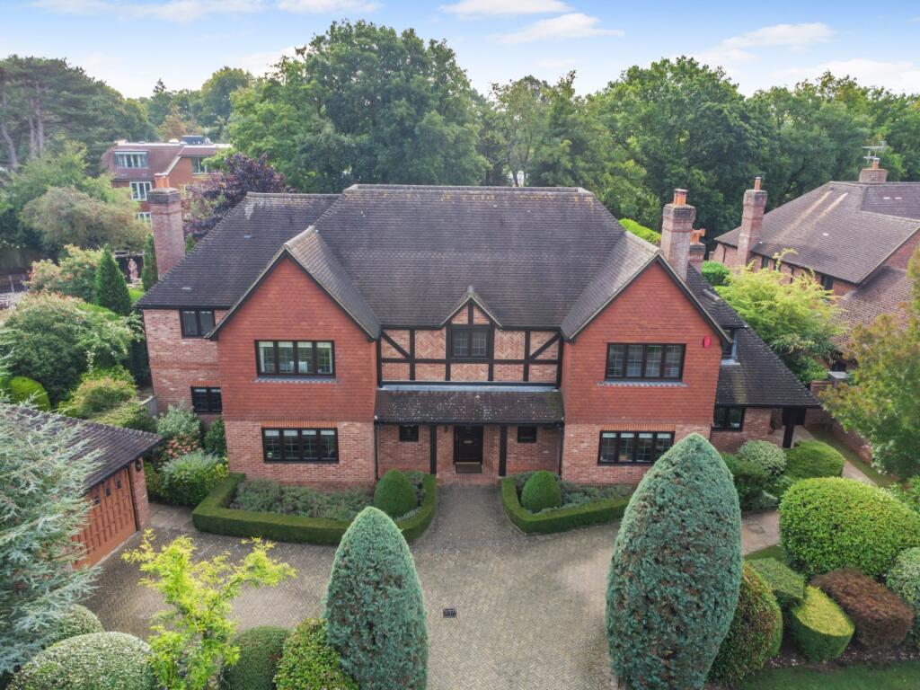 Main image of property: Ledborough Gate, Beaconsfield, Buckinghamshire, HP9