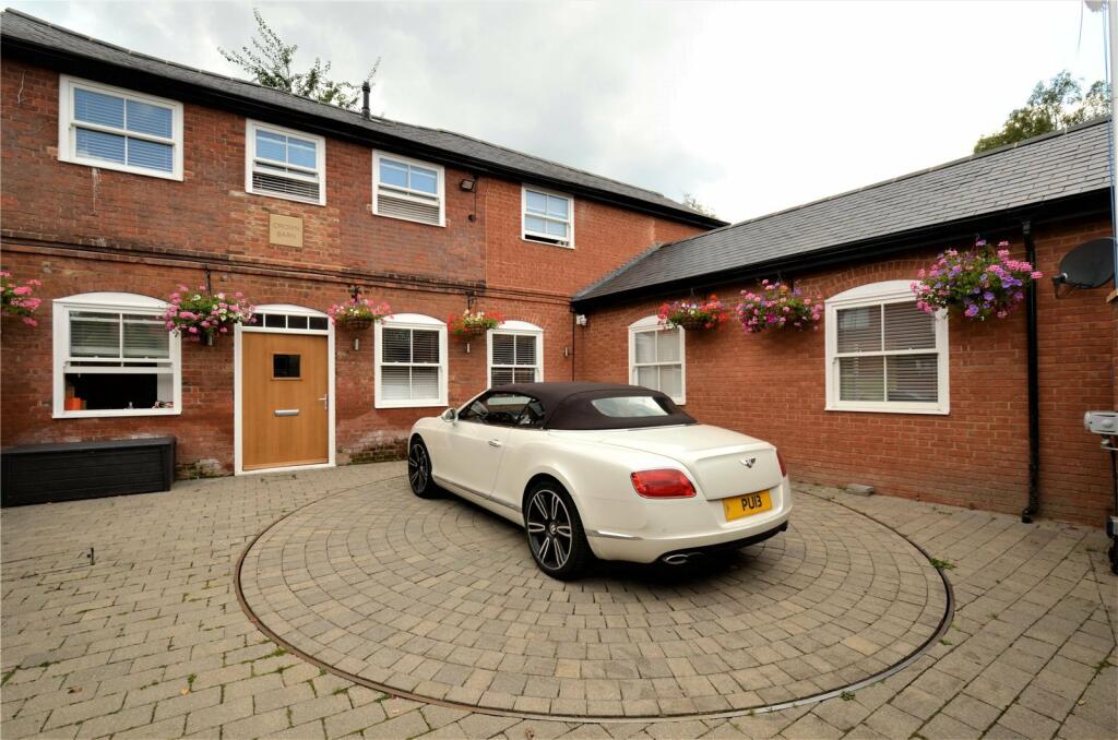 Main image of property: Silver Hill, Chalfont St. Giles, Buckinghamshire, HP8