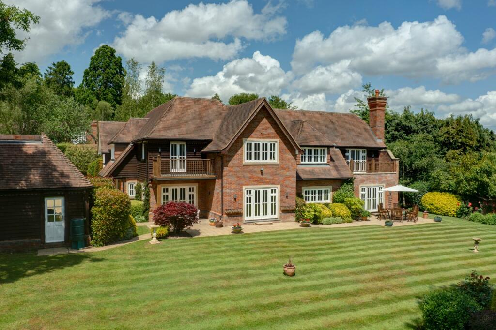 Main image of property: Hill Farm Lane, Chalfont St. Giles, Buckinghamshire, HP8