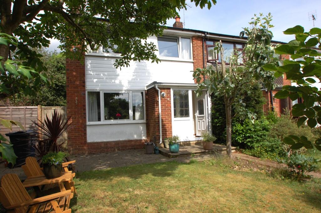 Main image of property: Fleetwood Close, Chalfont St Giles, Buckinghamshire, HP8