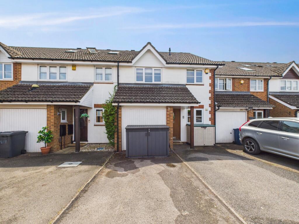Main image of property: White Hart Close, Chalfont St. Giles, Buckinghamshire, HP8