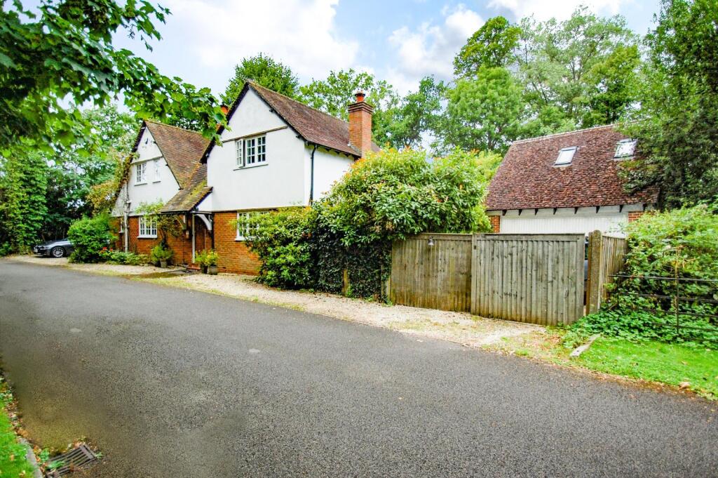 Main image of property: Old House Court, Wexham, Buckinghamshire, SL3