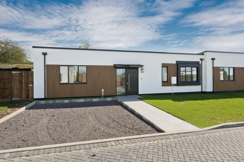 Main image of property: Wexham Street, Wexham, Buckinghamshire, SL3