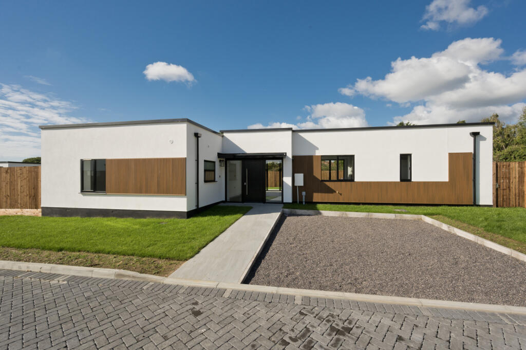 Main image of property: Wexham Street, Wexham, Buckinghamshire, SL3