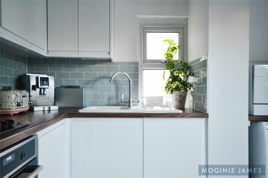 Additional property image - Carlisle Street, Splott, Cardiff