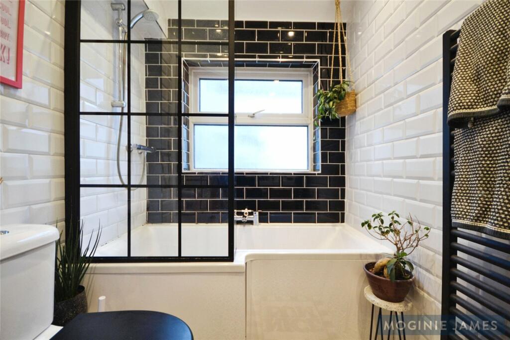 Additional property image - Carlisle Street, Splott, Cardiff