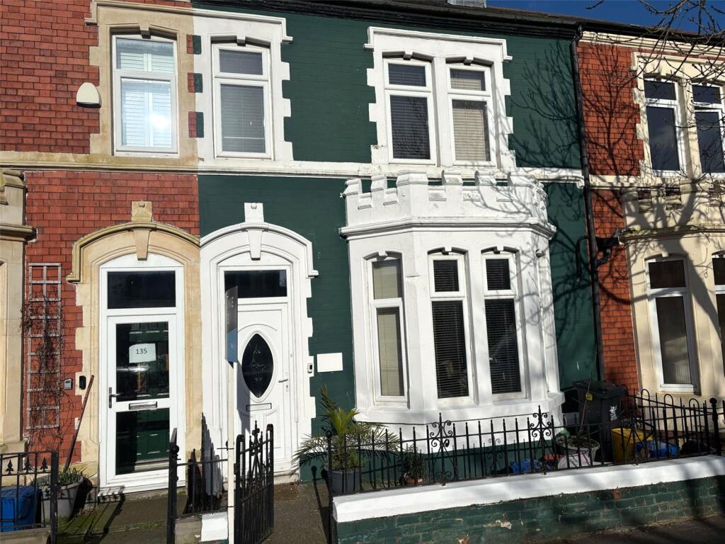 Main image of property: Splott Road, Splott, Cardiff