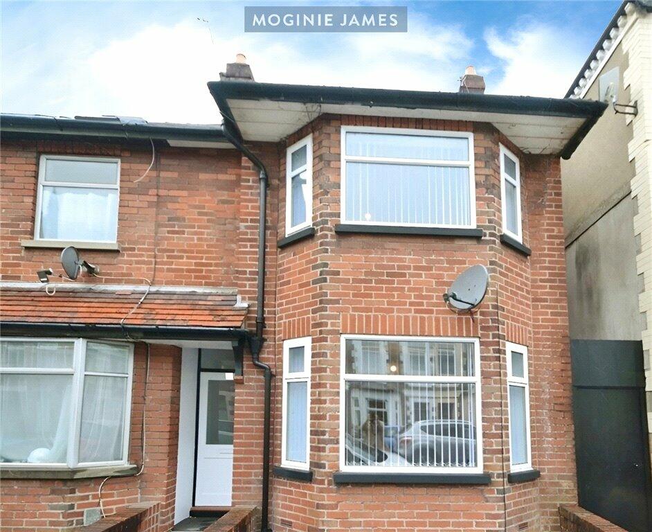 3 bedroom end of terrace house for sale in Angus Street, Roath, Cardiff