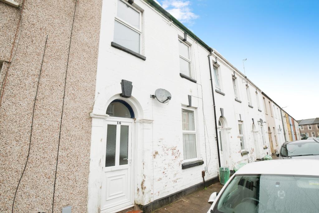 3 bedroom terraced house for rent in Augusta Street, Cardiff , CF24