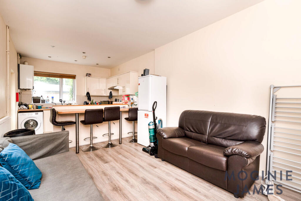 Additional property image - Malefant Street, Cathays, Cardiff