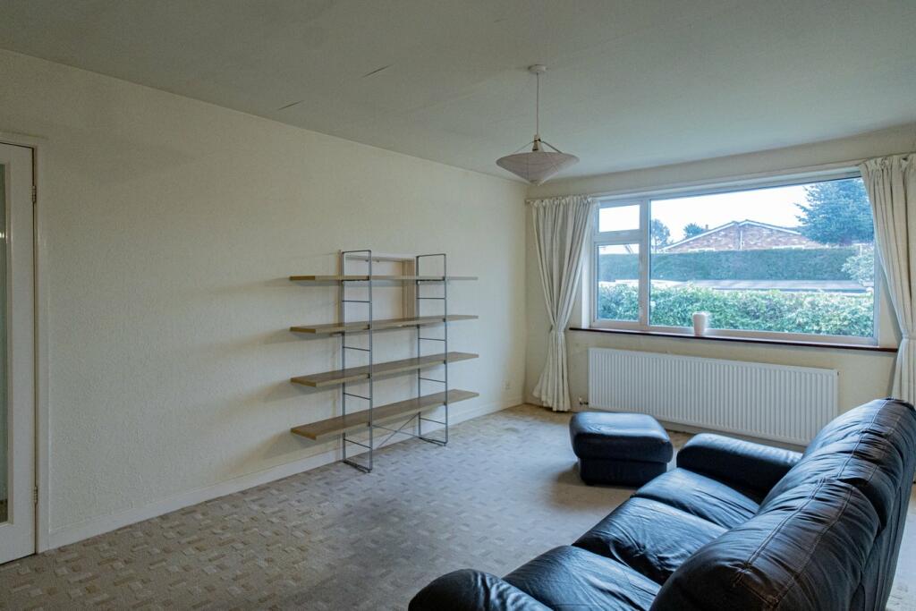 Additional property image - Green Avenue, Davenham, Northwich, CW9