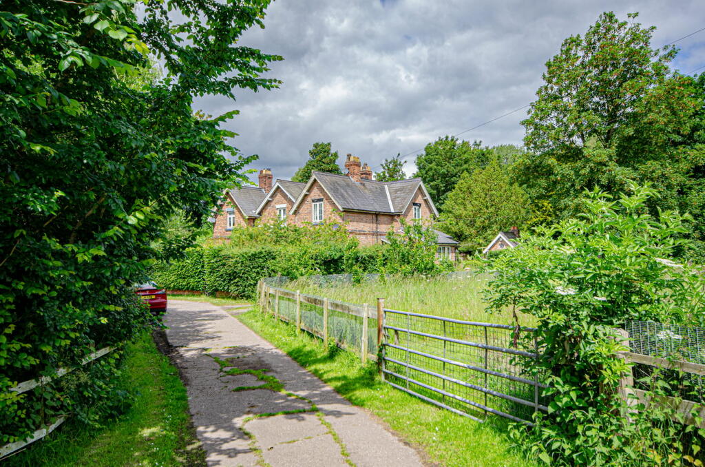 Additional property image - Salters Ford, Barnton, Northwich, CW8