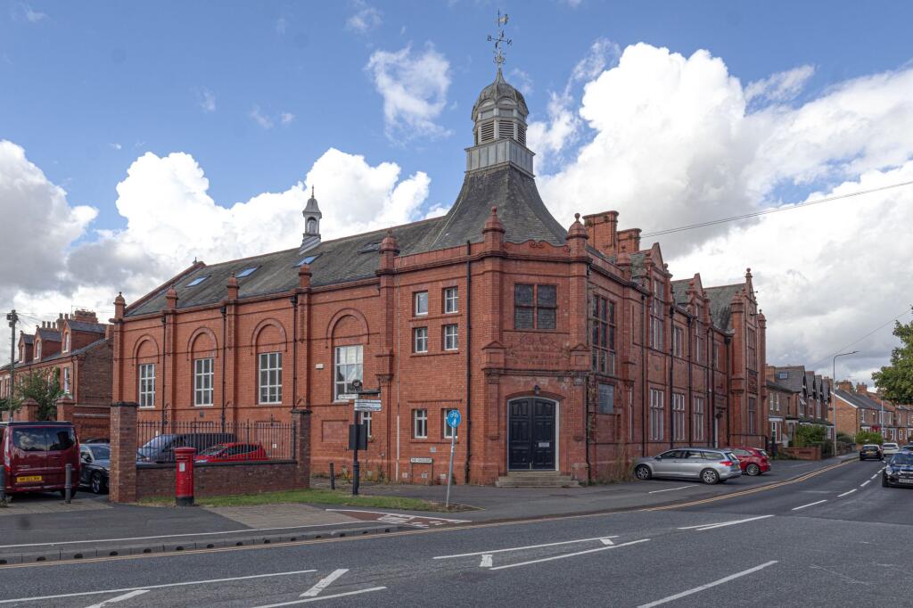 Main image of property: London Road, Northwich, CW9