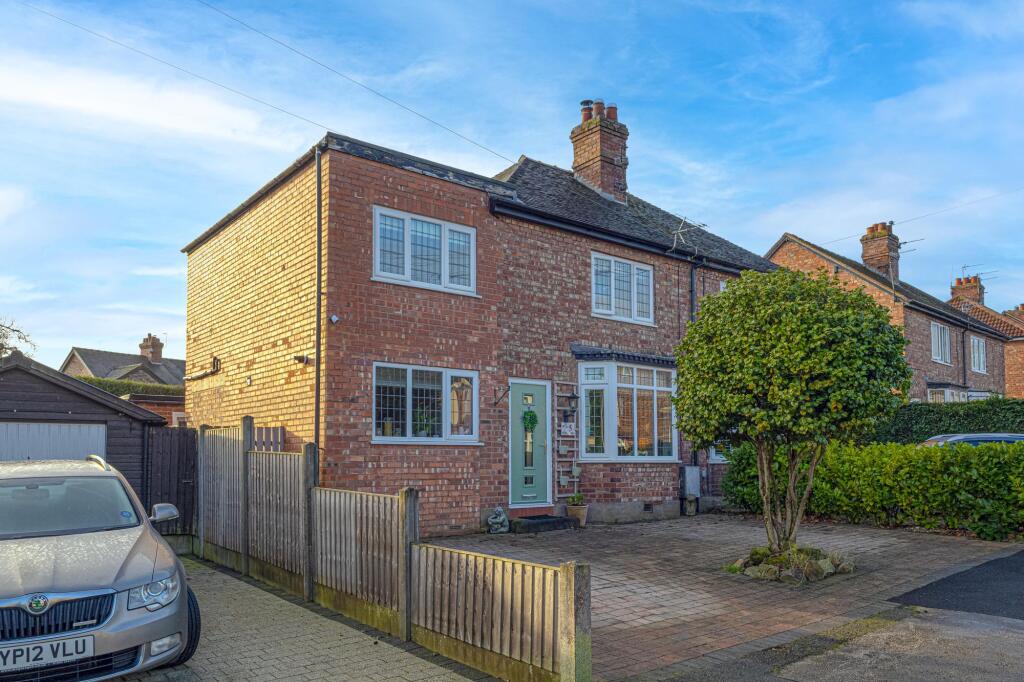 Main image of property: Green Avenue, Davenham, CW9