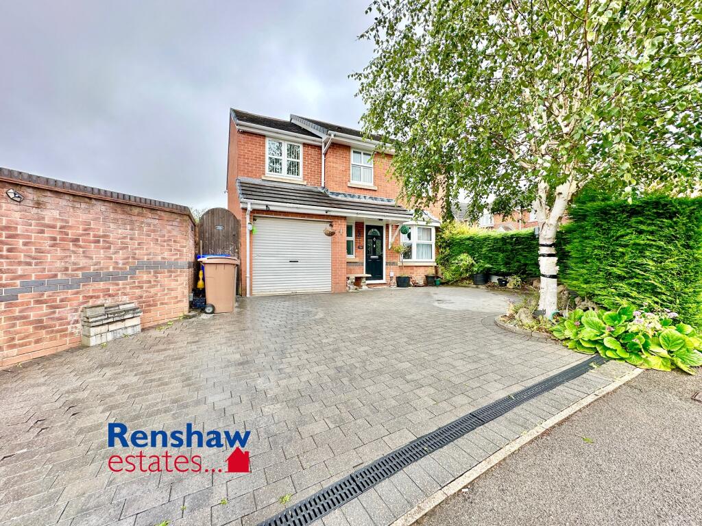 4 bedroom detached house for sale in Holme Close, Shipley View