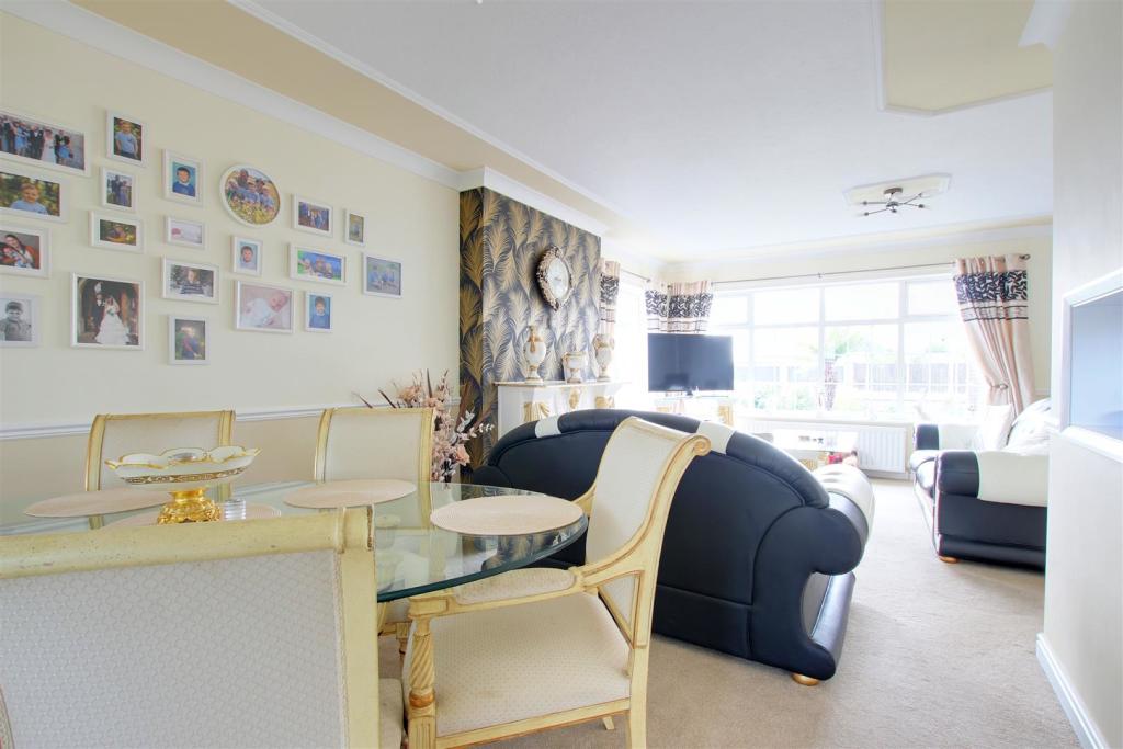 3 bedroom detached bungalow for sale in Dymoke Road, Mablethorpe, LN12