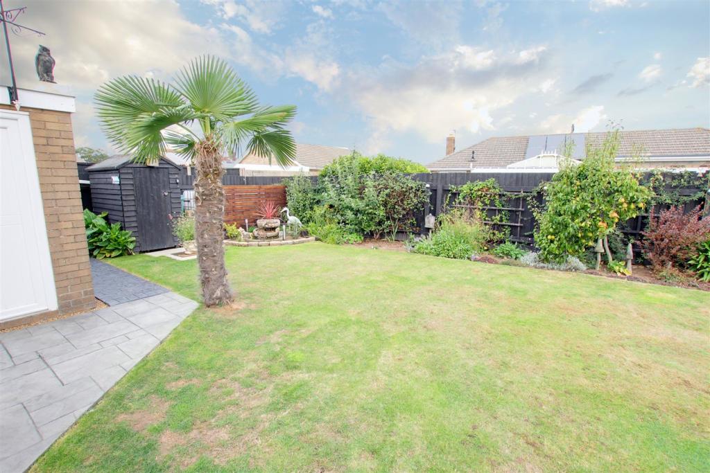 3 bedroom detached bungalow for sale in Dymoke Road, Mablethorpe, LN12