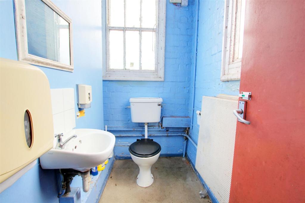 Commercial property for sale in High Street, Mablethorpe, LN12