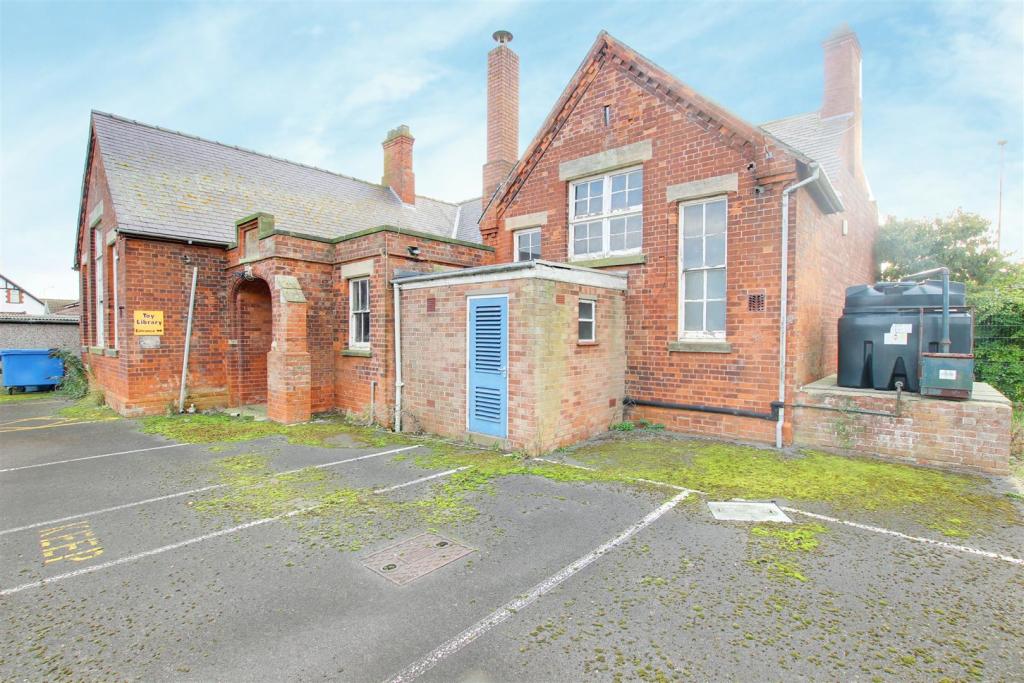 Commercial property for sale in High Street, Mablethorpe, LN12