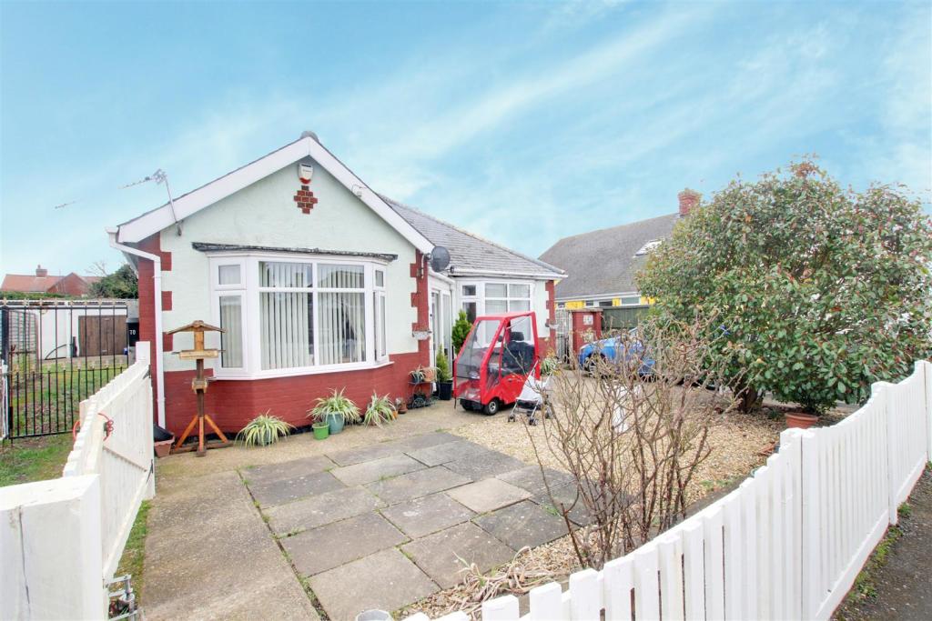 3 bedroom detached bungalow for sale in Waterloo Road, Mablethorpe, LN12