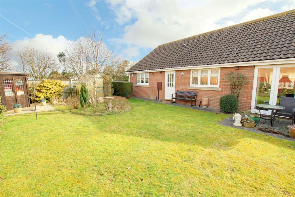 3 bedroom detached bungalow for sale in Hawthorn Drive, Mablethorpe, LN12