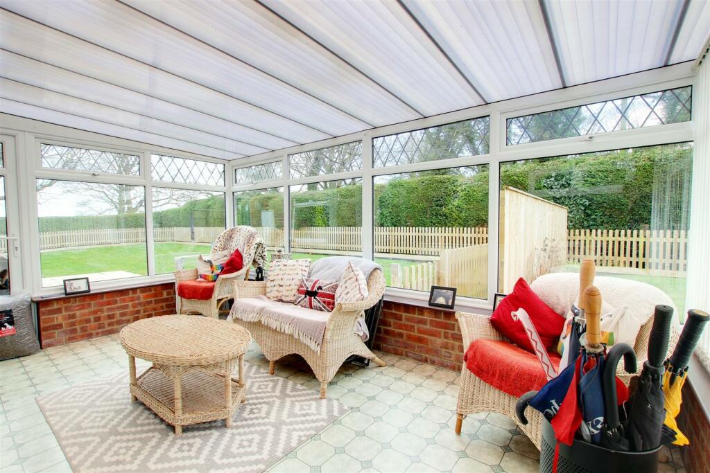 3 bedroom detached bungalow for sale in Saltfleet Road, Theddlethorpe