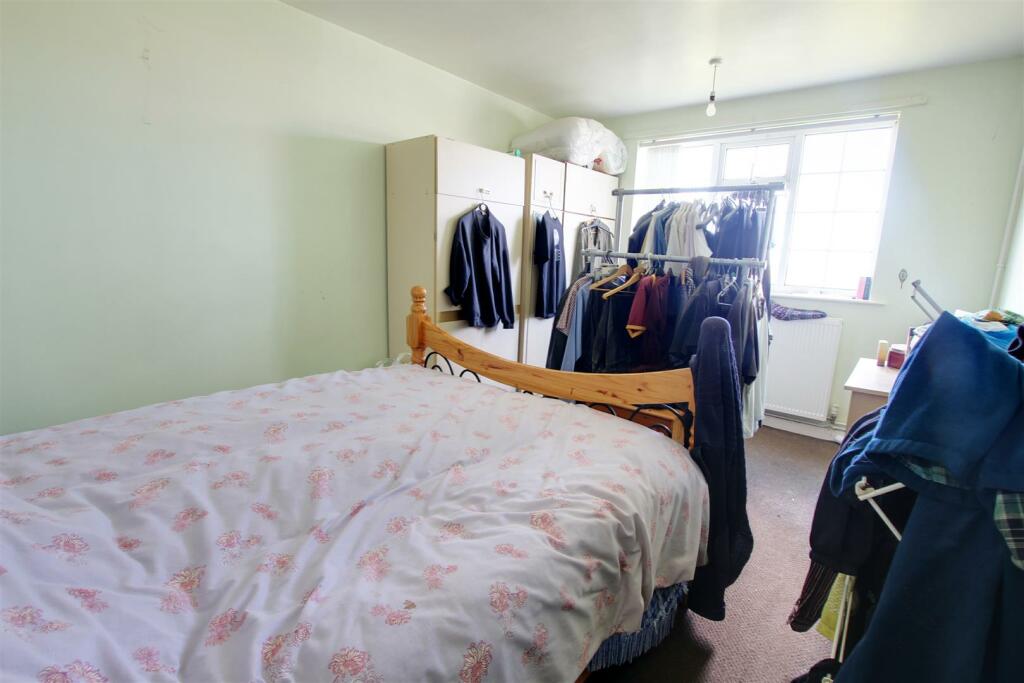 2 bedroom flat for sale in Street, Mablethorpe, LN12