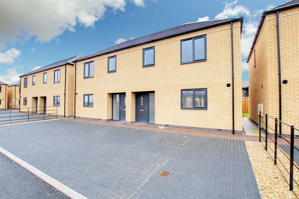 Main image of property: Bradley Close, Mablethorpe