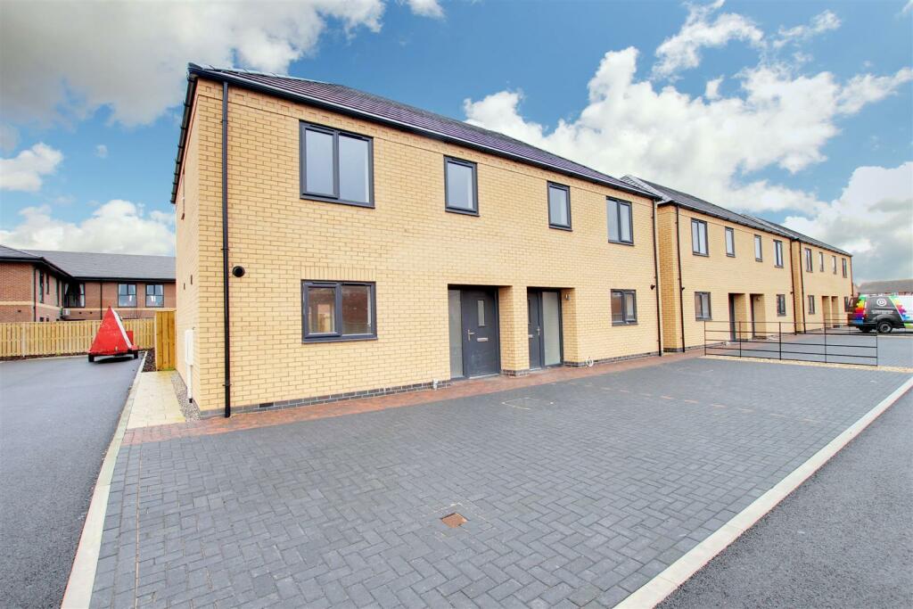 Main image of property: Bradley Close, Mablethorpe