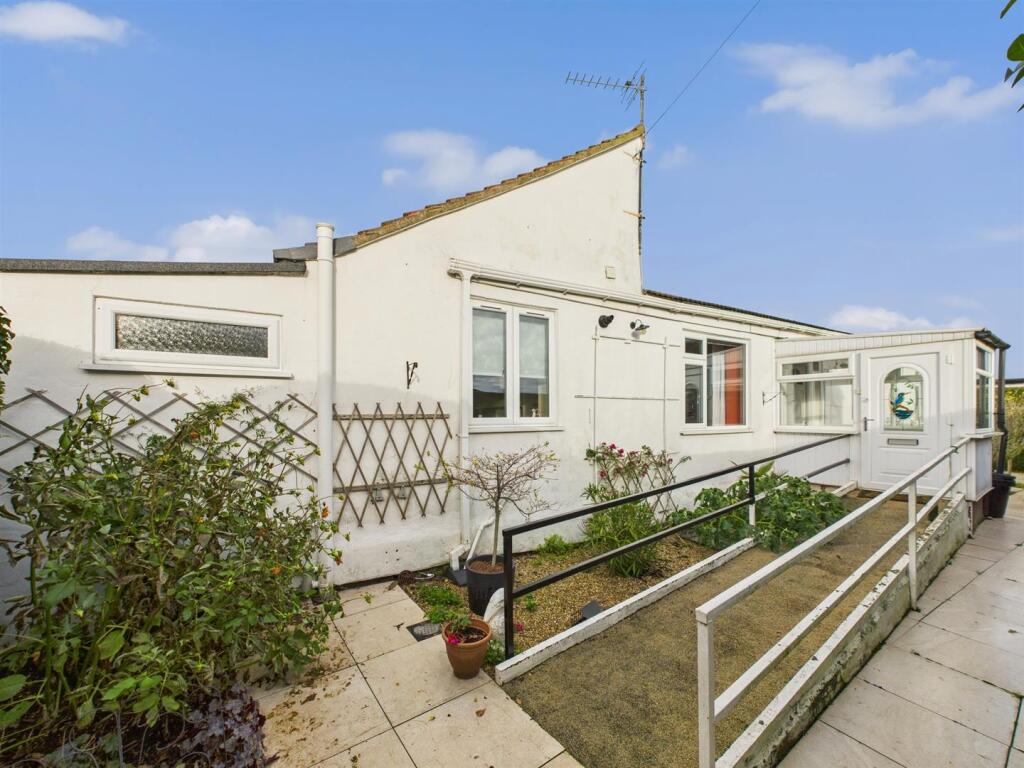Main image of property: Alford Road, Mablethorpe