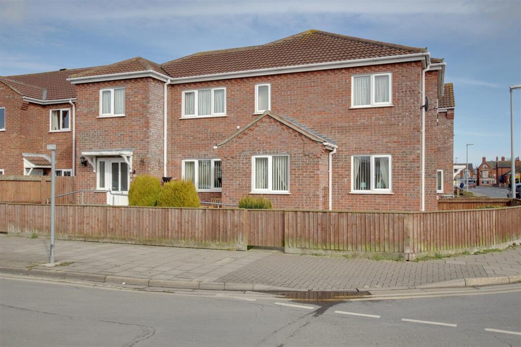 Main image of property: Seacroft Road, Mablethorpe