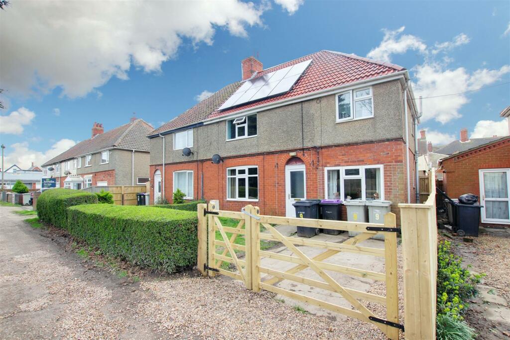 Main image of property: Tennyson Avenue, Mablethorpe