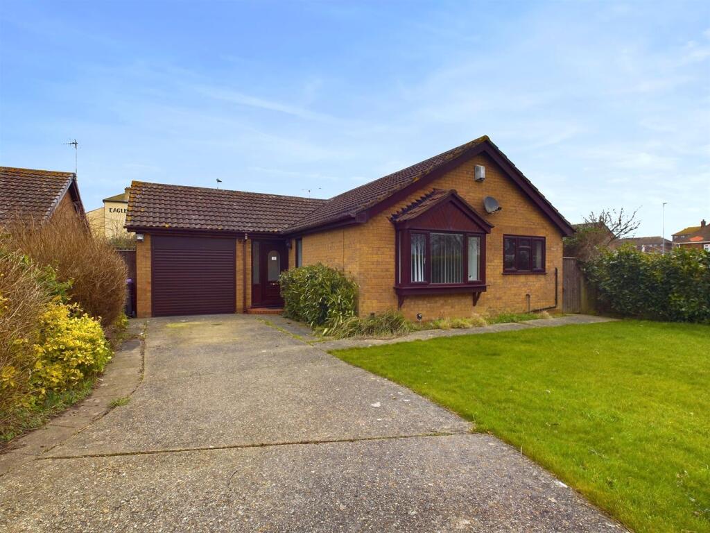 Main image of property: Dymoke Close, Mablethorpe
